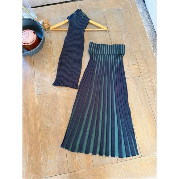 Kenzo Pleated Tank Top and Skirt SET in Green Size XS - Picture 4 of 12